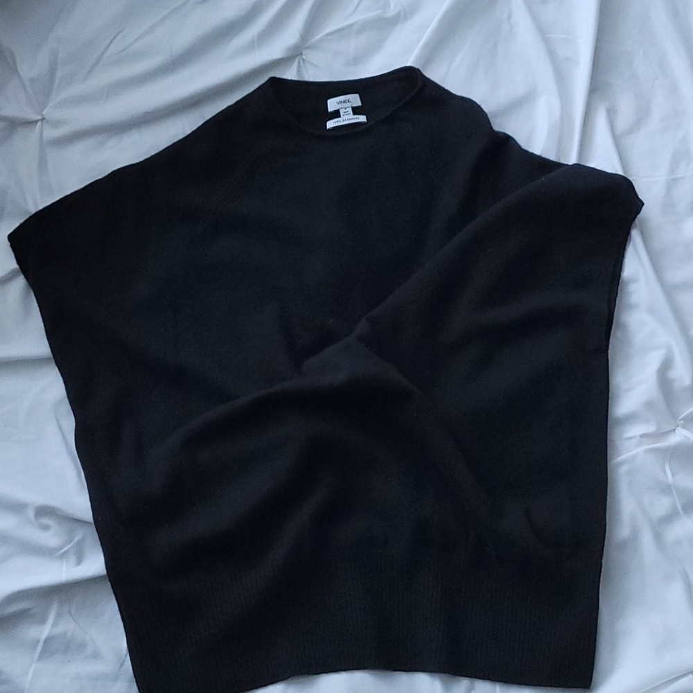 Vince 100% Cashmere Top